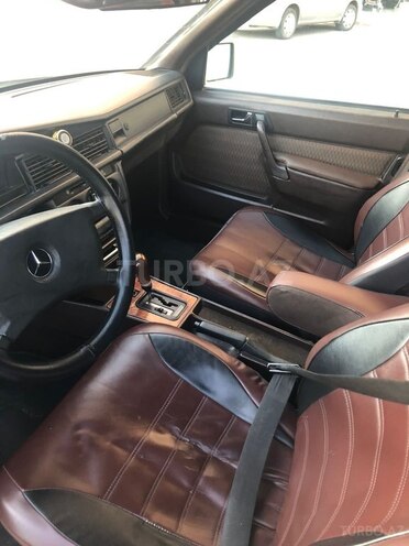 Mercedes 190 1990, 490,000 km - 2.0 л - Bakı