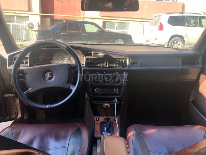 Mercedes 190 1990, 490,000 km - 2.0 л - Bakı