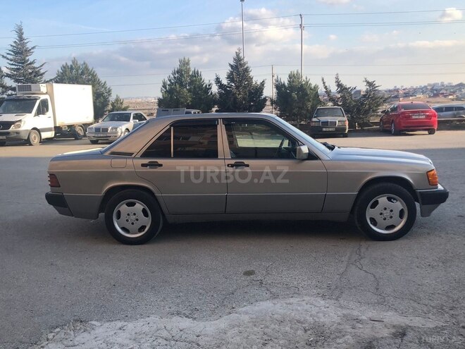 Mercedes 190 1990, 490,000 km - 2.0 л - Bakı