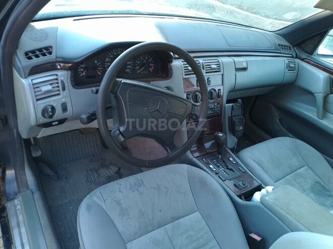 Mercedes E 230 1997, 500,000 km - 2.3 l - Bakı