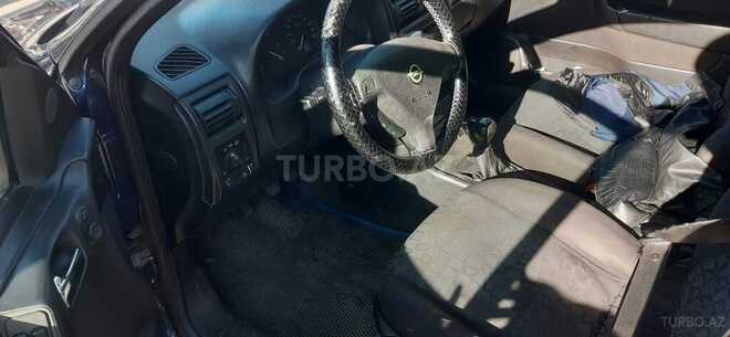 Opel Astra 2000, 320,000 km - 2.0 l - Qazax