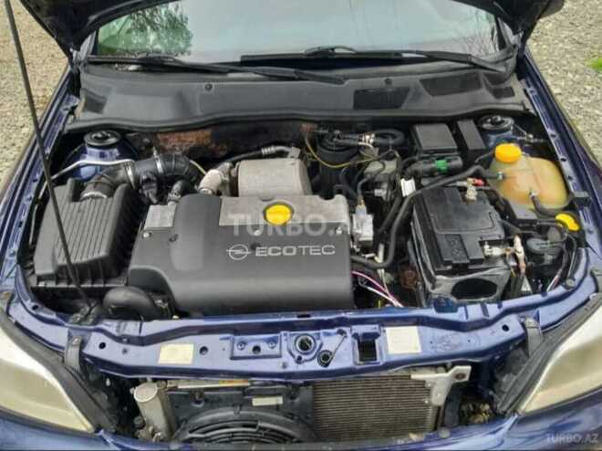 Opel Astra 2000, 320,000 km - 2.0 l - Qazax