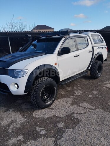 Mitsubishi L200 2008, 537,000 km - 2.5 л - Bakı