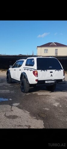 Mitsubishi L200 2008, 537,000 km - 2.5 л - Bakı
