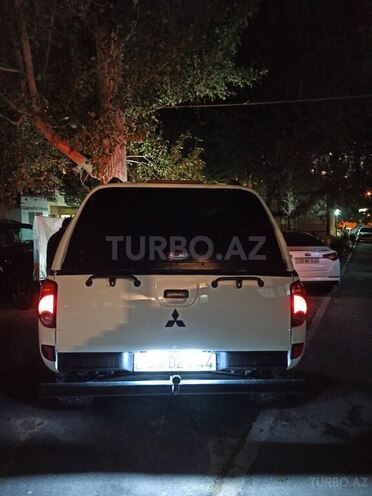 Mitsubishi L200 2008, 537,000 km - 2.5 л - Bakı
