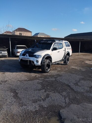 Mitsubishi L200 2008, 537,000 km - 2.5 л - Bakı