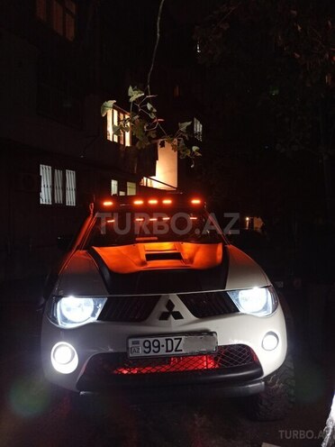 Mitsubishi L200 2008, 537,000 km - 2.5 л - Bakı