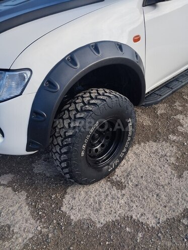 Mitsubishi L200 2008, 537,000 km - 2.5 л - Bakı