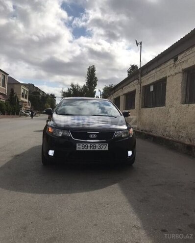 Kia Cerato 2010, 234,400 km - 1.6 l - Naftalan