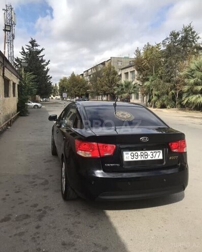 Kia Cerato 2010, 234,400 km - 1.6 l - Naftalan