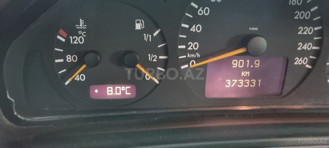 Mercedes E 320 2000, 373,331 km - 3.2 l - Bakı