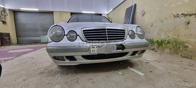 Mercedes E 320 2000, 373,331 km - 3.2 l - Bakı