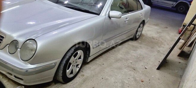 Mercedes E 320 2000, 373,331 km - 3.2 l - Bakı