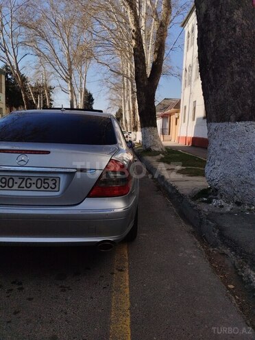 Mercedes E 300 2006, 210,950 km - 3.0 l - Göyçay