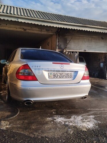 Mercedes E 300 2006, 210,950 km - 3.0 l - Göyçay