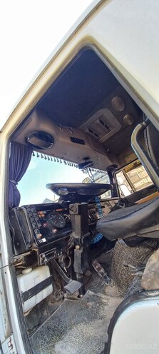 KamAz 6520 2005, 350,000 km - 11.0 l - Goranboy