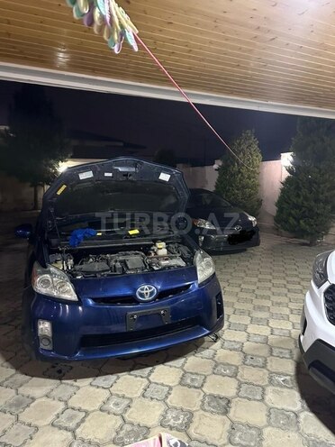 Toyota Prius 2011, 275,000 km - 1.8 l - Bakı