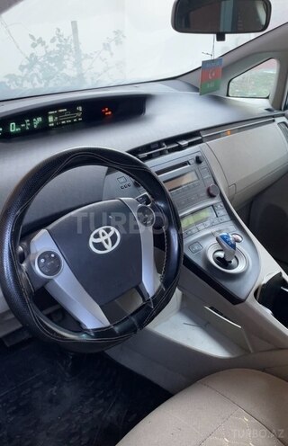 Toyota Prius 2011, 275,000 km - 1.8 l - Bakı