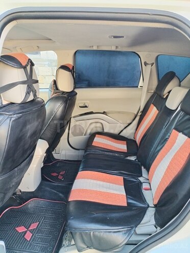 Mitsubishi Outlander 2009, 226,232 km - 2.4 l - Bakı