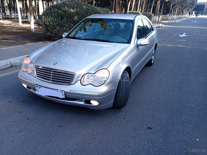 Mercedes C 200 2001, 261,500 km - 2.0 l - Sumqayıt