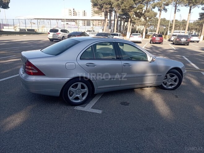 Mercedes C 200 2001, 261,500 km - 2.0 l - Sumqayıt