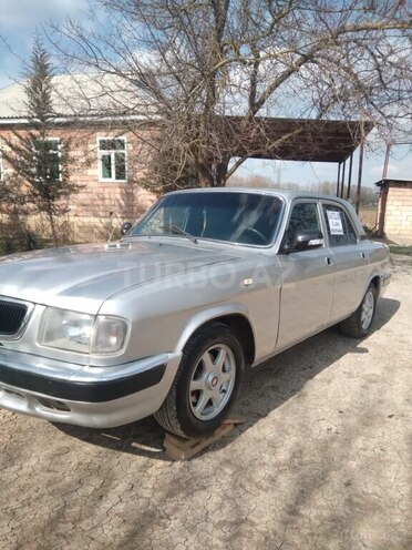 GAZ 3110 2003, 200,000 km - 2.4 л - Saatlı