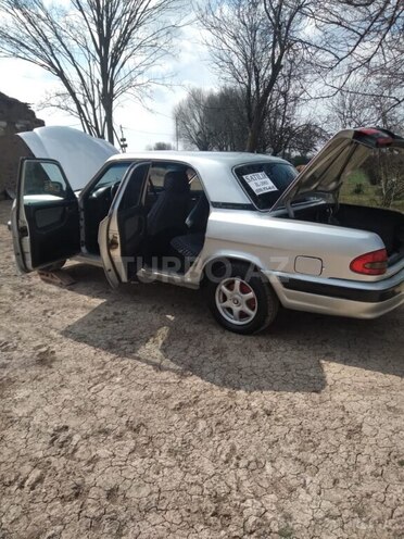 GAZ 3110 2003, 200,000 km - 2.4 л - Saatlı