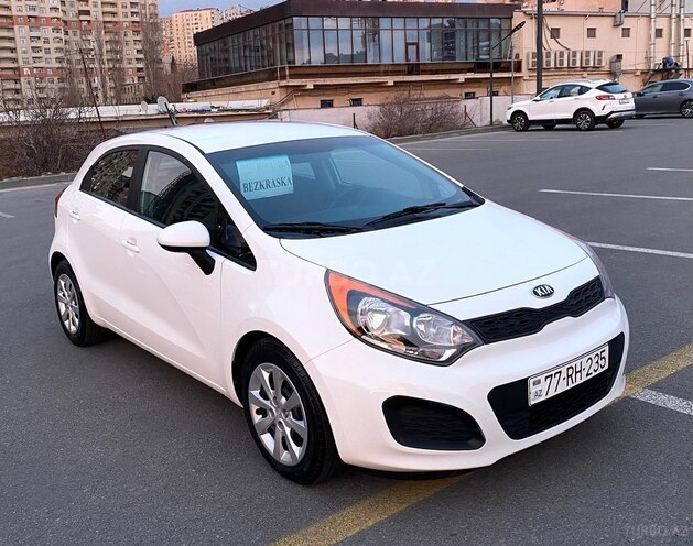 Kia Rio 2014, 110,467 km - 1.6 л - Bakı