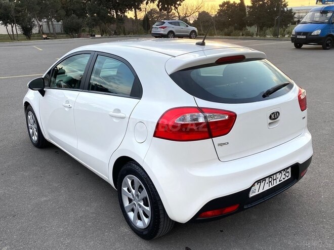 Kia Rio 2014, 110,467 km - 1.6 л - Bakı