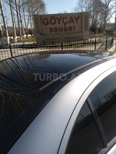 Mercedes E 240 2002, 270,000 km - 2.4 л - Göyçay