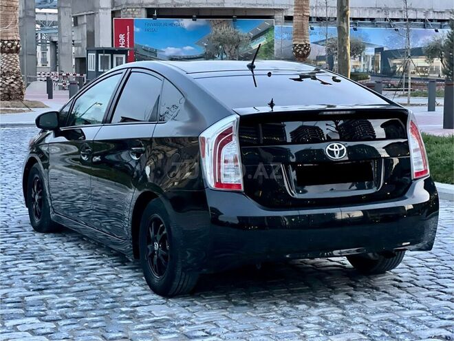 Toyota Prius 2012, 178,000 km - 1.8 l - Bakı