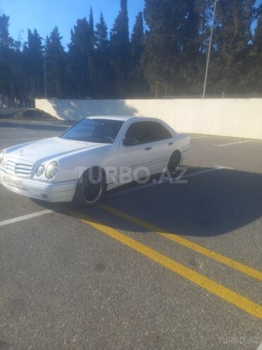 Mercedes E 230 1997, 144,407 km - 2.3 l - Sumqayıt