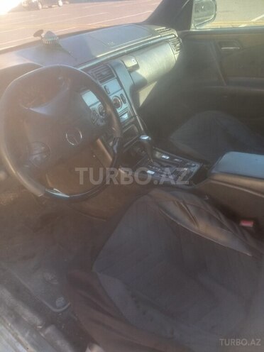 Mercedes E 230 1997, 144,407 km - 2.3 l - Sumqayıt