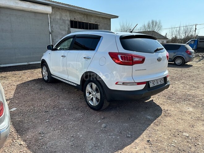 Kia Sportage 2013, 174,672 km - 2.0 l - Biləsuvar