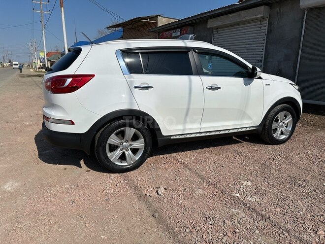 Kia Sportage 2013, 174,672 km - 2.0 l - Biləsuvar
