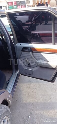 Mercedes E 250 1993, 710,050 km - 2.5 l - Sabirabad