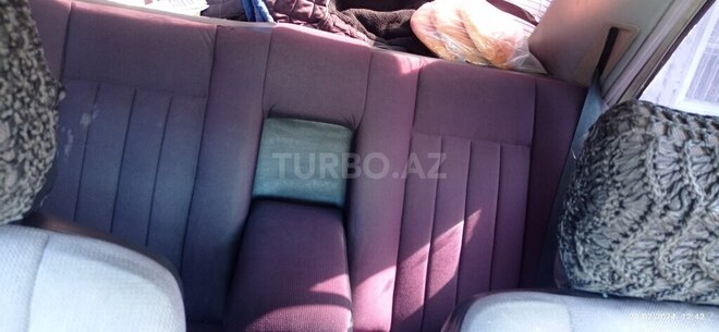 Mercedes E 250 1993, 710,050 km - 2.5 l - Sabirabad