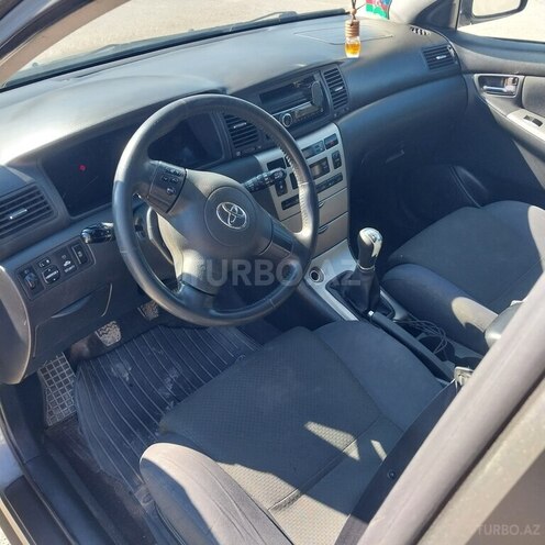 Toyota Corolla 2006, 256,000 km - 1.4 l - Bakı