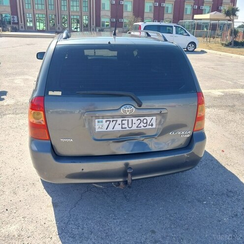 Toyota Corolla 2006, 256,000 km - 1.4 l - Bakı