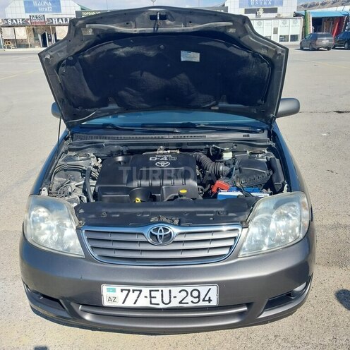 Toyota Corolla 2006, 256,000 km - 1.4 l - Bakı