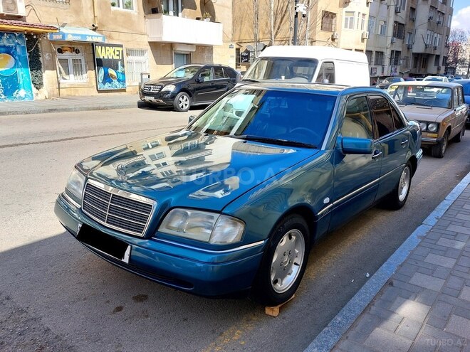 Mercedes C 200 1996, 230,000 km - 2.0 l - Bakı