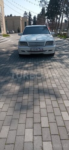 Mercedes C 250 1997, 250,000 km - 2.5 л - İmişli