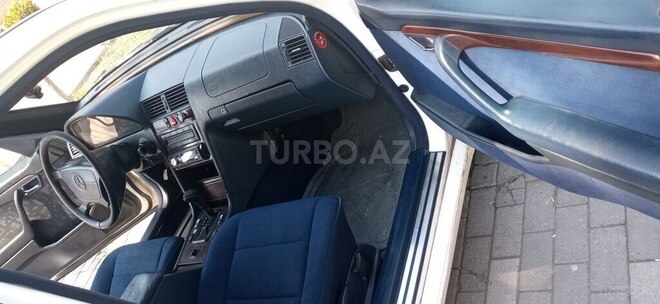 Mercedes C 250 1997, 250,000 km - 2.5 л - İmişli
