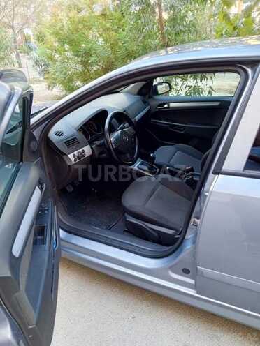 Opel Astra 2006, 336,000 km - 1.3 l - Bakı