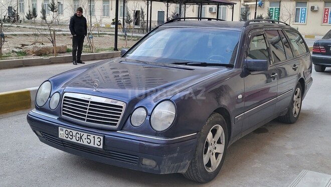 Mercedes E 200 1998, 245,000 km - 2.0 l - Bakı