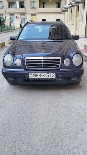 Mercedes E 200 1998, 245,000 km - 2.0 l - Bakı