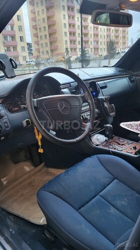 Mercedes E 200 1998, 245,000 km - 2.0 l - Bakı