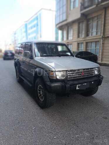 Mitsubishi Pajero 1994, 355,000 km - 3.5 l - Bakı