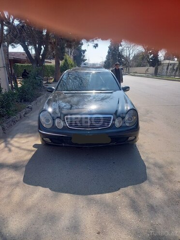Mercedes E 270 2002, 392,000 km - 2.7 л - Şirvan