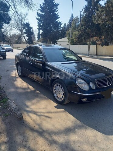 Mercedes E 270 2002, 392,000 km - 2.7 л - Şirvan